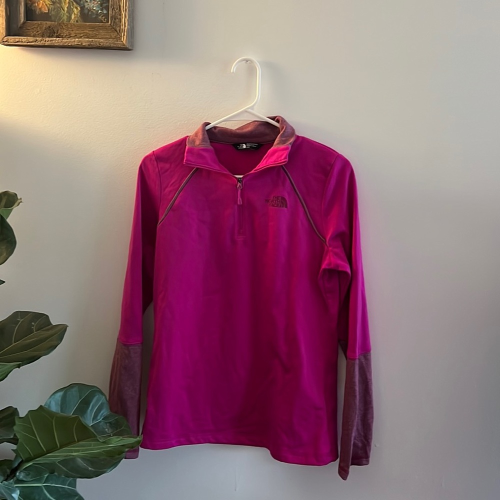 North face pullover